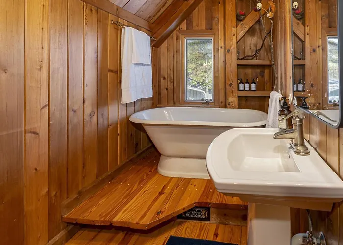 Wood Stove, Pool Table & Dock