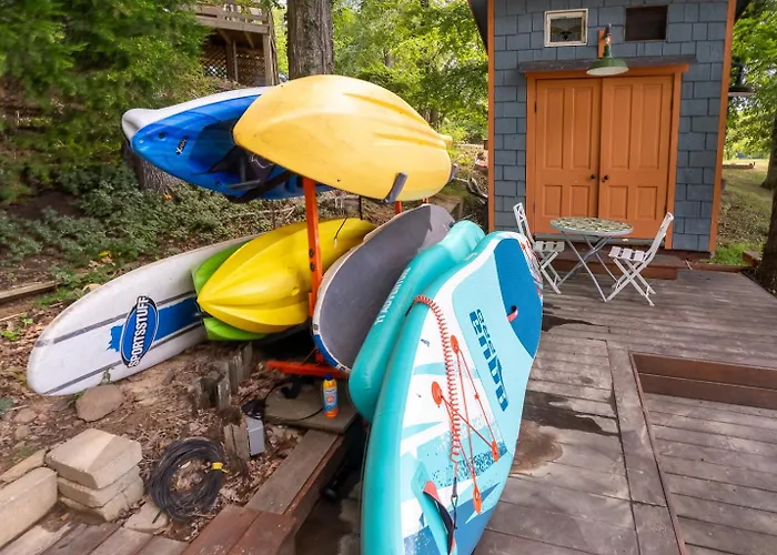 Wood Stove, Pool Table & Dock Goreville