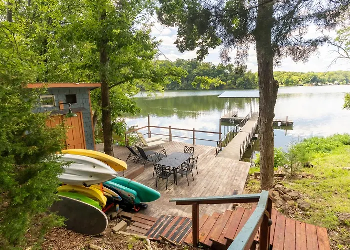 Casa de férias Wood Stove, Pool Table & Dock Goreville