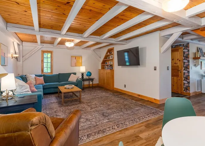 Wood Stove, Pool Table & Dock Ferienhaus *
