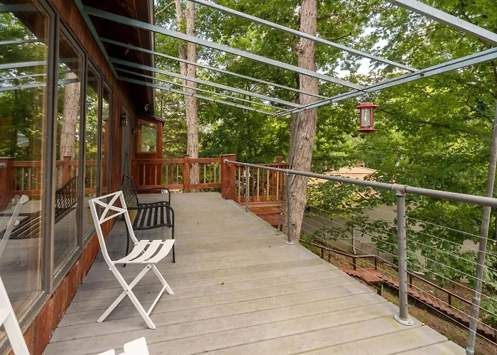 Holiday home Wood Stove, Pool Table & Dock